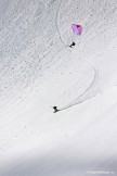 Khibiny. Rider: Egor Druzhinin. Speedflying pilot: Andrey Abramov. Photo: Sergey Shestihin